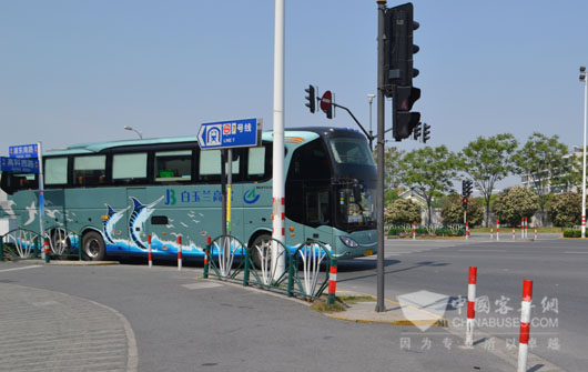 发往舟山的班车