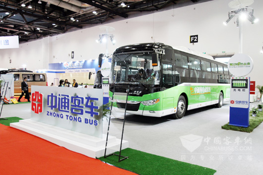 中通客车展台