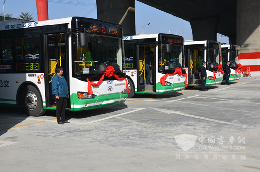 海格纯电动公交