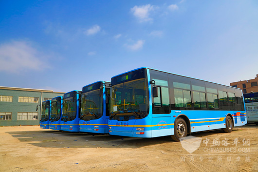 金旅新能源车陆续批量交车