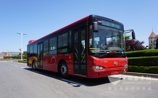 海格插电式气电混合动力公交车