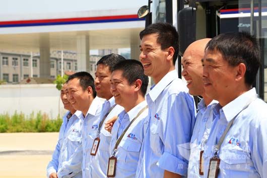 对于工作，司机们都倾心热爱