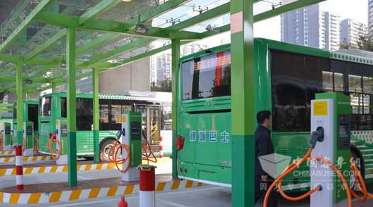 海格纯电动客车充电站