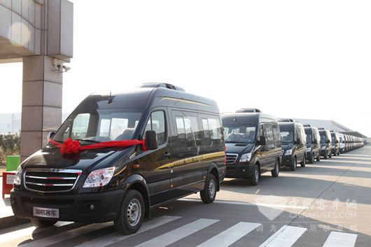 海格纯电动H6V轻客整装待发