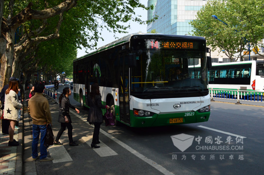 常州市民乘坐海格新能源客车