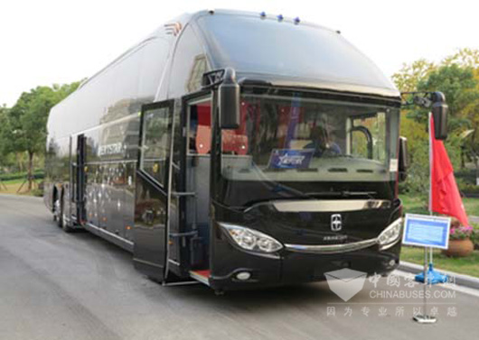 亚星维特思达金刚系列豪华公路客车