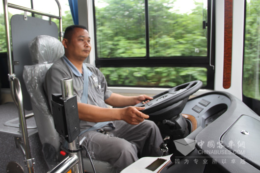 时代电动调试师傅——邵建新