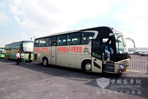 申龙客车新能源研发部经理宋一中先生进行新产品推介