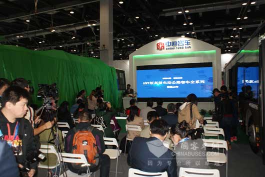 中通推出全系列AMT版高级纯电动公路客车