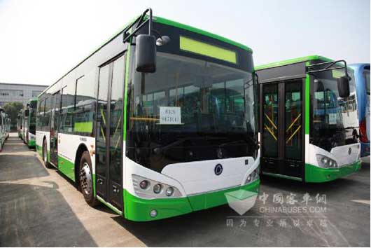 申龙新能源公交再次批量交付云南