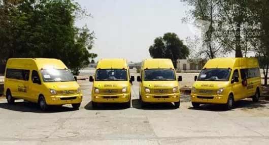 上汽大通交付30辆校车于迪拜路政部