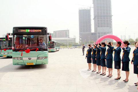 宇通公交车即将投入运营