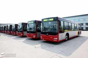 石家庄天然气公交车已达2400辆