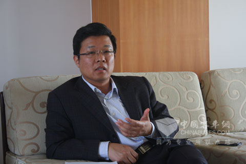 苏州汽运副总经理张海兵接受采访