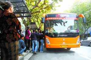 湖州公交管理新模式 政府购买公交服务