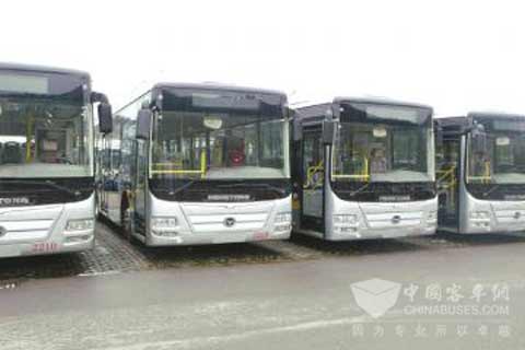 四川宜宾空调公交车