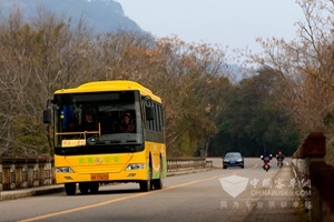 武夷山首批纯电动公交上线运行