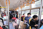 湖北武昌火车站公交枢纽开通高校直通车