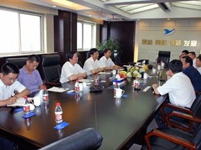 中通客车：公司高层带队深入市场走访客户