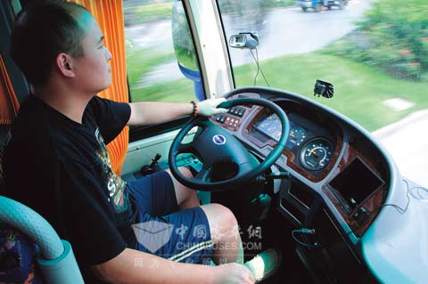 专业试车手试驾中