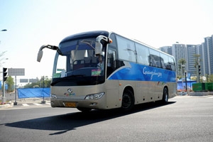 “国车”靓影满花城——大金龙广州亚运会服务用车剪影