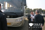 中大精品客车亮相2011上海客车展