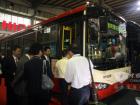 海格客车展台人头攒动