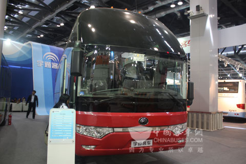 第二届“宇通杯”参赛用车ZK6122HQ9A