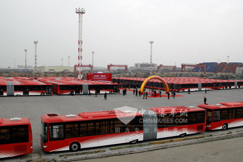 300辆18米BRT客车出口伊朗交车仪式