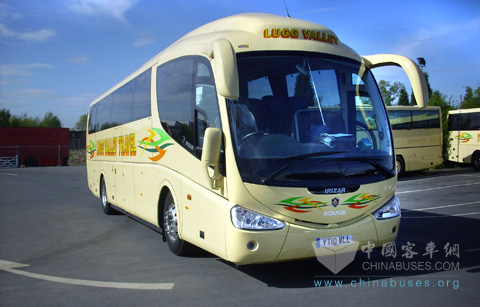 斯堪尼亚-伊利萨尔PB客车