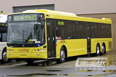 配置傲群车身客车