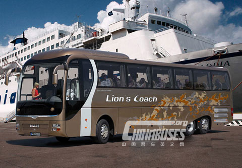 Lion Supreme超豪华旅游客车