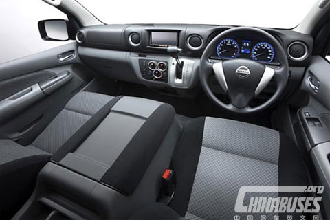 日产NV350轻型商用车 车饰