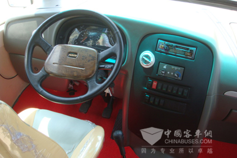 常隆客车YS6606(国三)