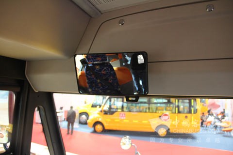 一汽校车CA6900SFD21