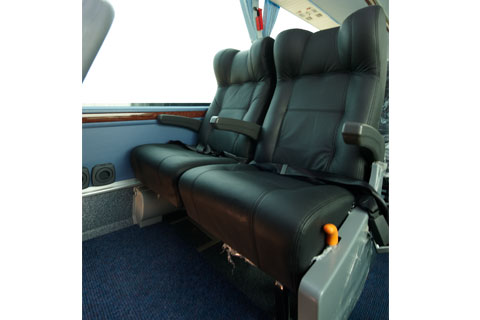 青年客车 JNP6120M