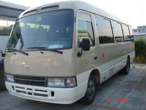 出售30座四川丰田考斯特