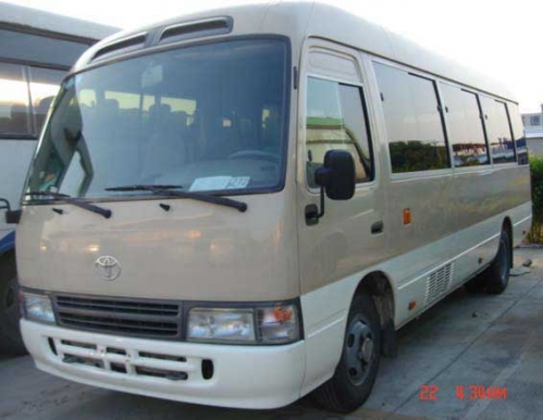 出售30座四川丰田考斯特