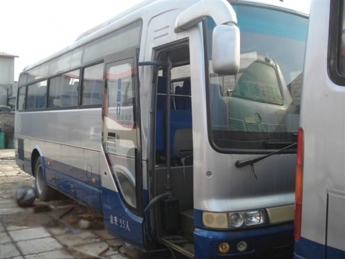 出售厦门金龙33座6792D型大巴车