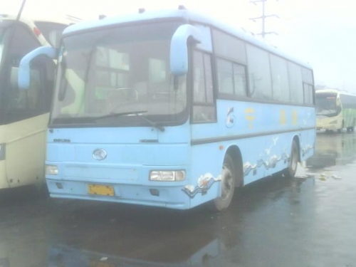 出售2001年金龙6892