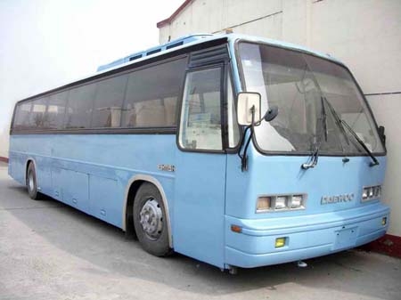 5.8万售大宇BH115H（９７年47座非营运，强制报废２０１７年）