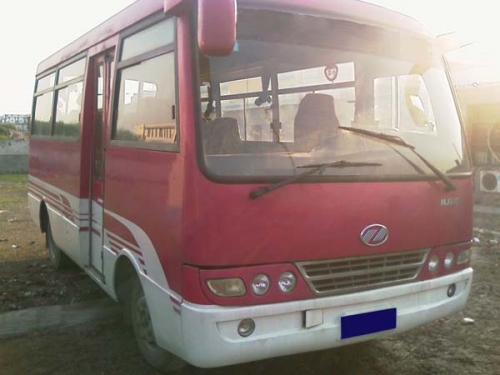 出售跃进16座中巴