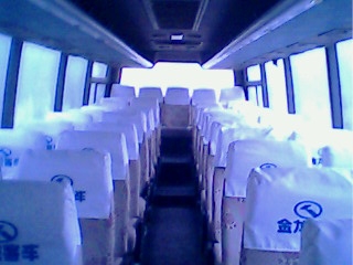 出售2001年金旅6100 43座