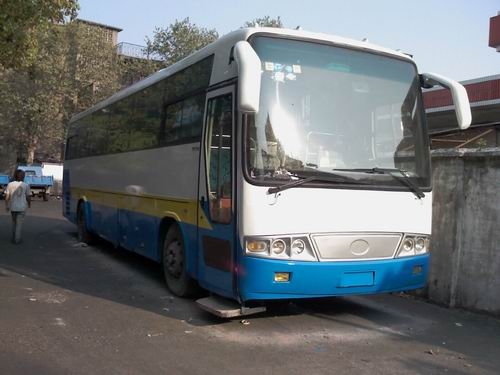 售02年宇通6115客车 50座