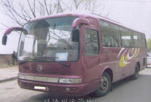 急售03年厦门金龙