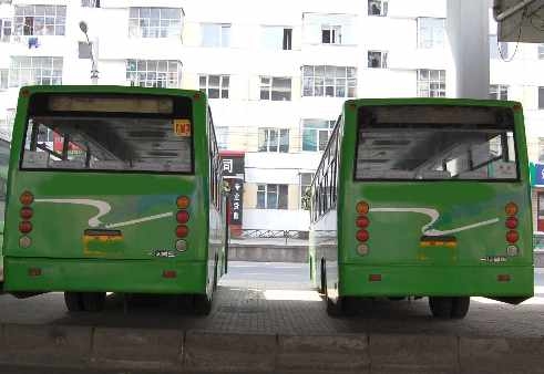 2出售2006年远征43座