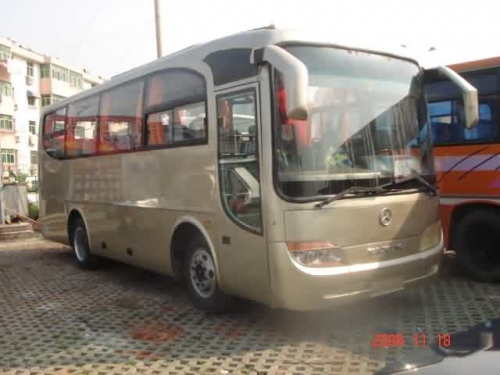 亚星奔驰大客车