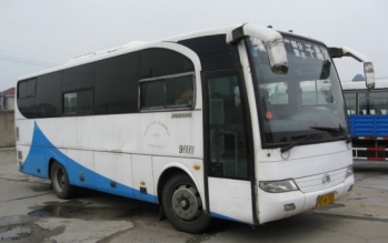 转让2004宇通ZK6830HA客车