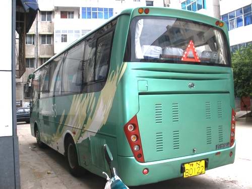 卖海格39座05年的车