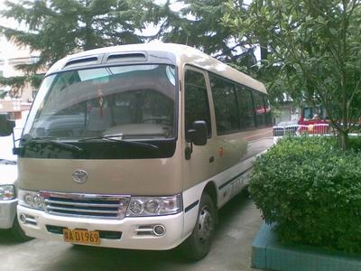 出售08款苏州金龙考斯特KLQ6702E3（23座）